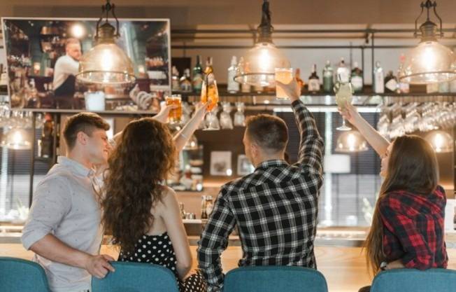 Exploring the Finest Beer and Wine Stores in Albion